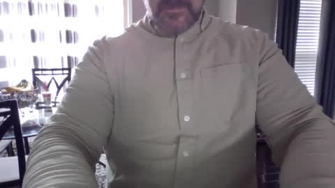 Snapshot of jamesmckendree chatting on February 17, 1:42 pm jamesmckendree online show from February 17, 1:42 pm