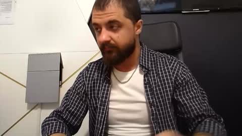 JamesMyers online show from October 12, 6:07 am