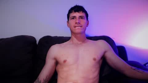 jamesss____ online show from March 3, 9:12 pm