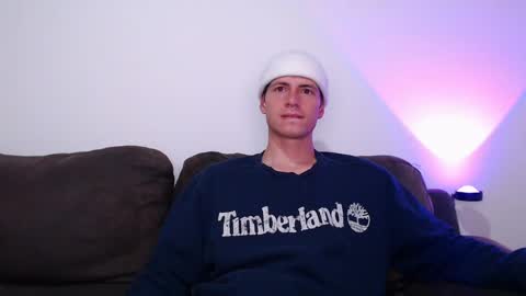 jamesss____ online show from March 1, 1:40 pm
