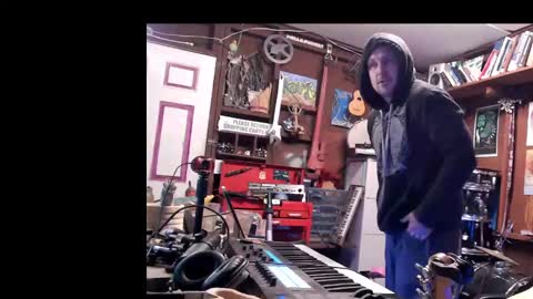 Snapshot of jameswebbscope chatting on January 25, 11:44 am Jameswebbscope online show from January 25, 11:44 am