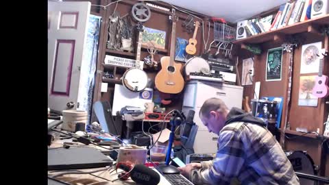 Snapshot of jameswebbscope chatting on January 15, 7:34 pm Jameswebbscope online show from January 15, 7:34 pm