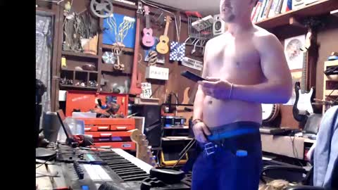 Snapshot of jameswebbscope chatting on February 5, 12:53 am Jameswebbscope online show from February 5, 12:53 am