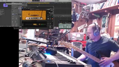 Snapshot of jameswebbscope chatting on February 8, 8:42 pm Jameswebbscope online show from February 8, 8:42 pm