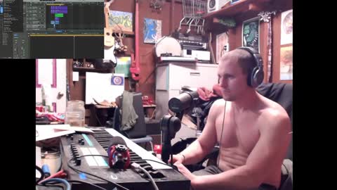 Snapshot of jameswebbscope chatting on December 27, 2:01 pm Jameswebbscope online show from December 27, 2:01 pm