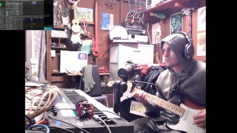 Snapshot of jameswebbscope chatting on December 28, 6:06 am Jameswebbscope online show from December 28, 6:06 am