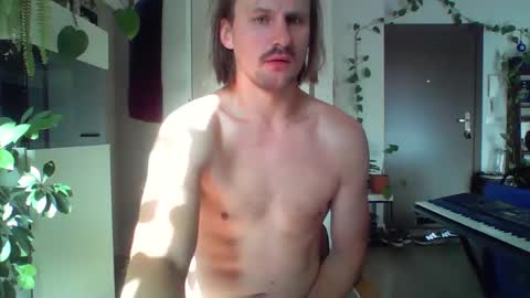 jankujan online show from September 17, 7:53 am