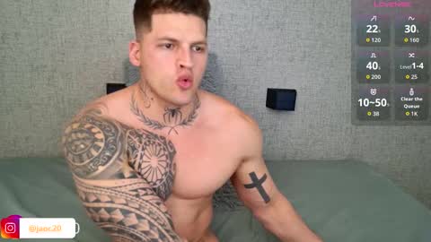 Jaor Owens online show from February 8, 11:09 pm