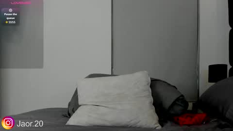 Jaor Owens online show from October 15, 1:35 am