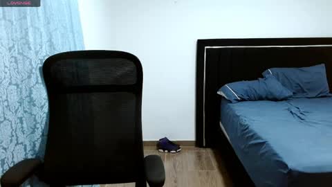 jason_haasland online show from April 15, 12:21 am