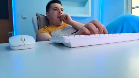 JasonJacks online show from April 18, 8:16 am