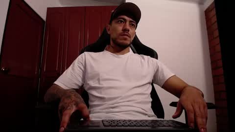 JKing  online show from June 2, 1:01 pm