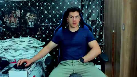 Javier online show from March 2, 2:11 am