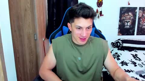 Javier online show from February 11, 6:33 pm