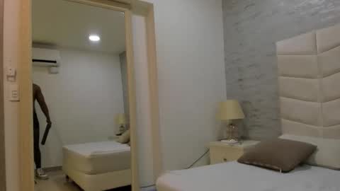 jax black online show from December 3, 7:31 pm