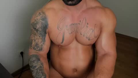 JaxonHunk online show from March 5, 8:23 pm