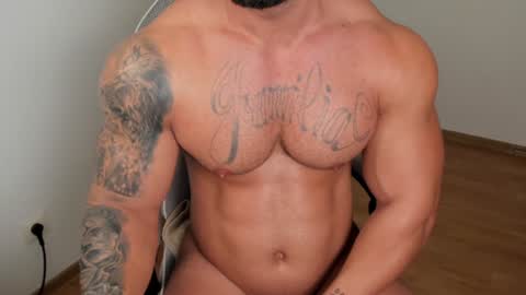 JaxonHunk online show from December 13, 3:49 am