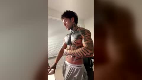 jaxshred online show from June 18, 2:57 am