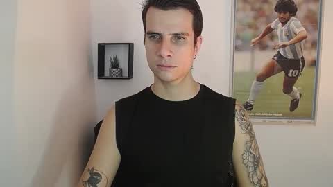 Jay Alvarrez online show from December 17, 8:43 pm