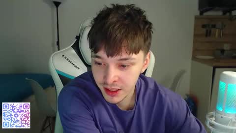 Jayce online show from February 7, 2:30 am