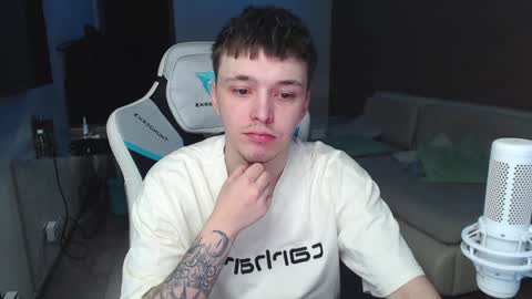 Jayce online show from December 7, 2:42 am