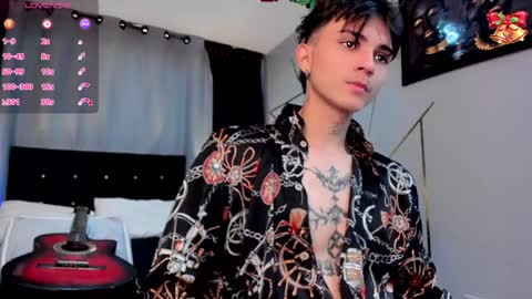 J online show from January 8, 8:07 pm