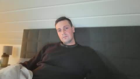 jayfex97 online show from October 3, 3:17 pm