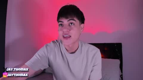 jaythomax online show from January 13, 12:30 am