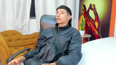 jaze_bradley online show from March 6, 11:14 am