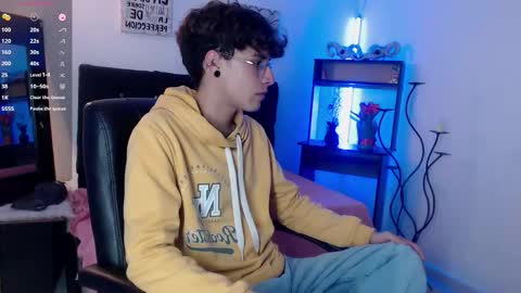 jeam_hot online show from December 4, 10:39 pm