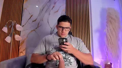 Jeff online show from February 25, 8:54 pm