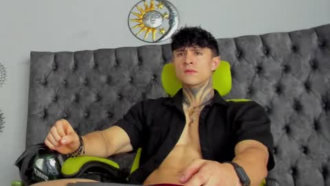 JC online show from January 25, 1:41 pm