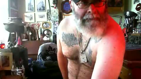 Snapshot of jello9 chatting on January 19, 2:49 pm Jello9 online show from January 19, 2:49 pm