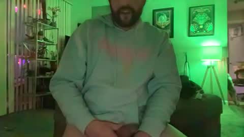 Guy Jones online show from January 9, 12:25 am