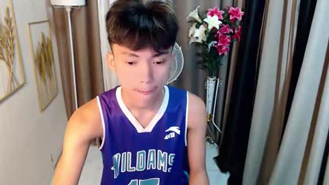jemart_urnaughtboy online show from May 31, 10:43 pm