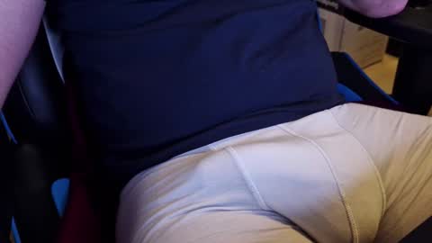 jens_sen online show from November 3, 3:47 pm