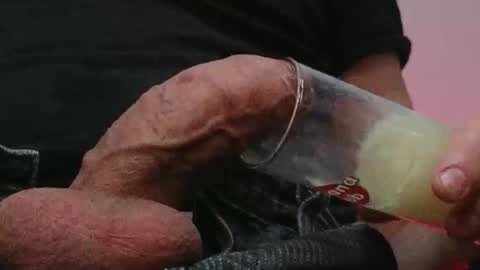 Machine  Sperme  online show from March 16, 9:08 pm