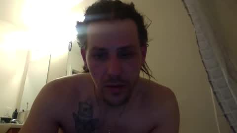 Snapshot of jeromesstattoos chatting on October 16, 8:39 pm jerome jizzel online show from October 16, 8:39 pm