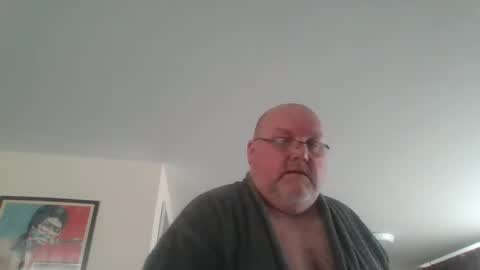 Snapshot of jerseyhammer01 chatting on January 6, 9:52 am Harry online show from January 6, 9:52 am