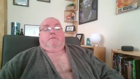 Snapshot of jerseyhammer01 chatting on January 29, 9:01 am Harry online show from January 29, 9:01 am
