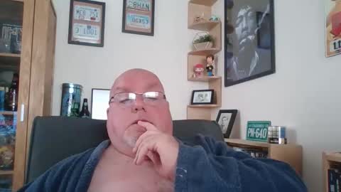 Snapshot of jerseyhammer01 chatting on September 24, 8:46 am Harry online show from September 24, 8:46 am