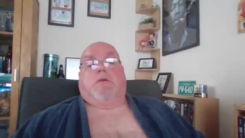 Snapshot of jerseyhammer01 chatting on September 27, 10:13 am Harry online show from September 27, 10:13 am
