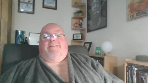 Snapshot of jerseyhammer01 chatting on February 11, 8:37 am Harry online show from February 11, 8:37 am