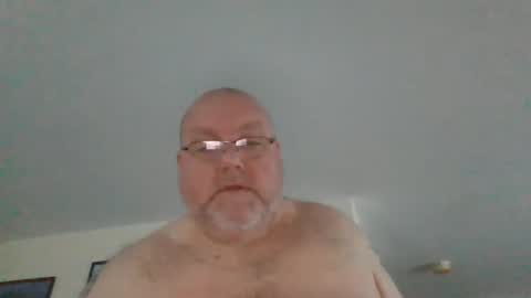 Snapshot of jerseyhammer01 chatting on January 7, 9:32 am Harry online show from January 7, 9:32 am