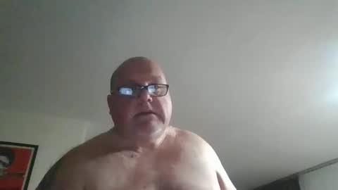 Snapshot of jerseyhammer01 chatting on February 17, 1:25 am Harry online show from February 17, 1:25 am
