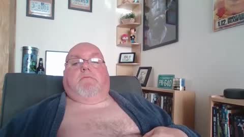 Snapshot of jerseyhammer01 chatting on September 9, 7:41 am Harry online show from September 9, 7:41 am