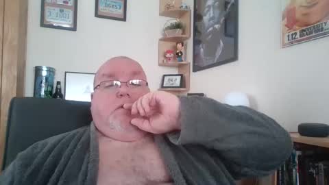 Snapshot of jerseyhammer01 chatting on February 25, 8:47 am Harry online show from February 25, 8:47 am