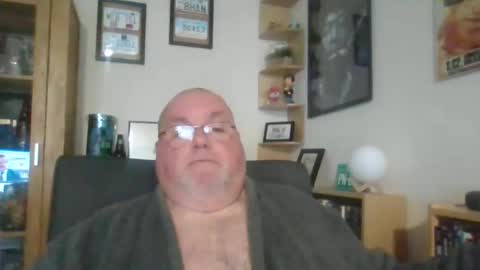 Snapshot of jerseyhammer01 chatting on January 23, 8:57 am Harry online show from January 23, 8:57 am