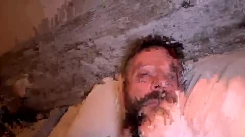 jesaj online show from December 18, 11:23 pm