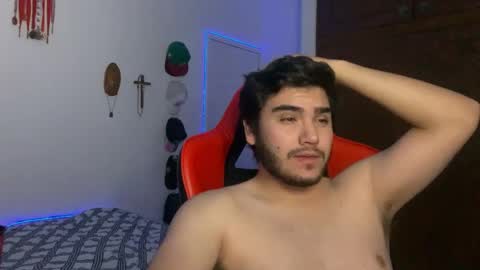 HotBoy online show from January 19, 9:33 am